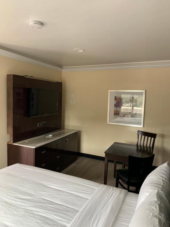Willow Tree Inn & Suites 로스앤젤레스 외부 사진